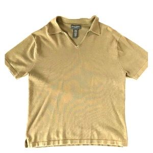 Banana Republic V-Neck Shirt